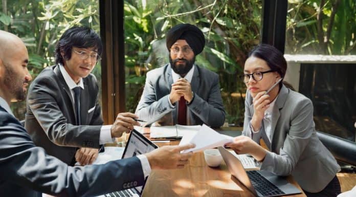 7 Tips on How to Deal With People How to Deal with People