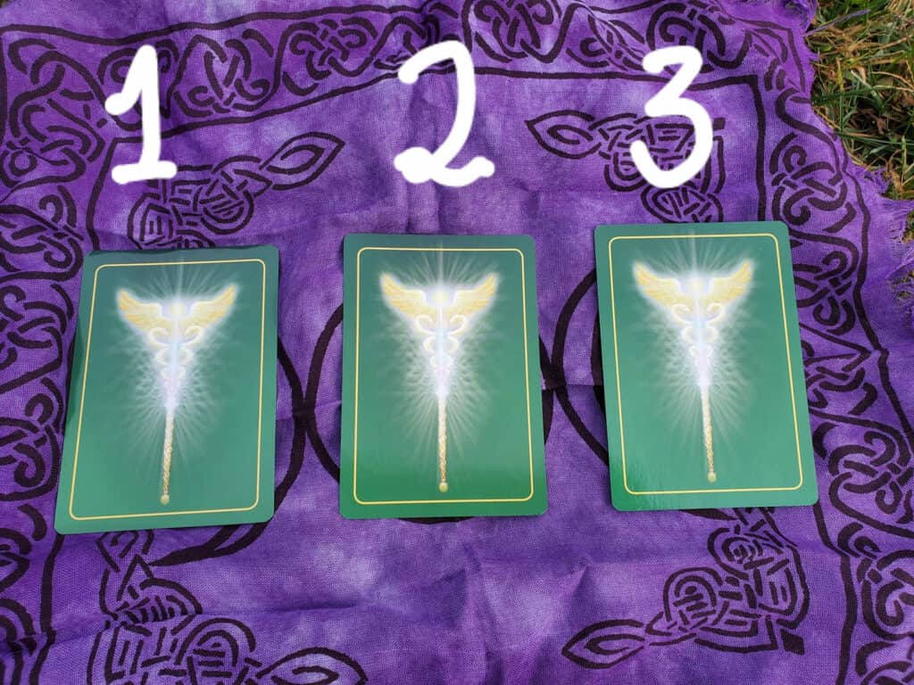 3 Divine Messages From Archangel Raphael - Pick your card.